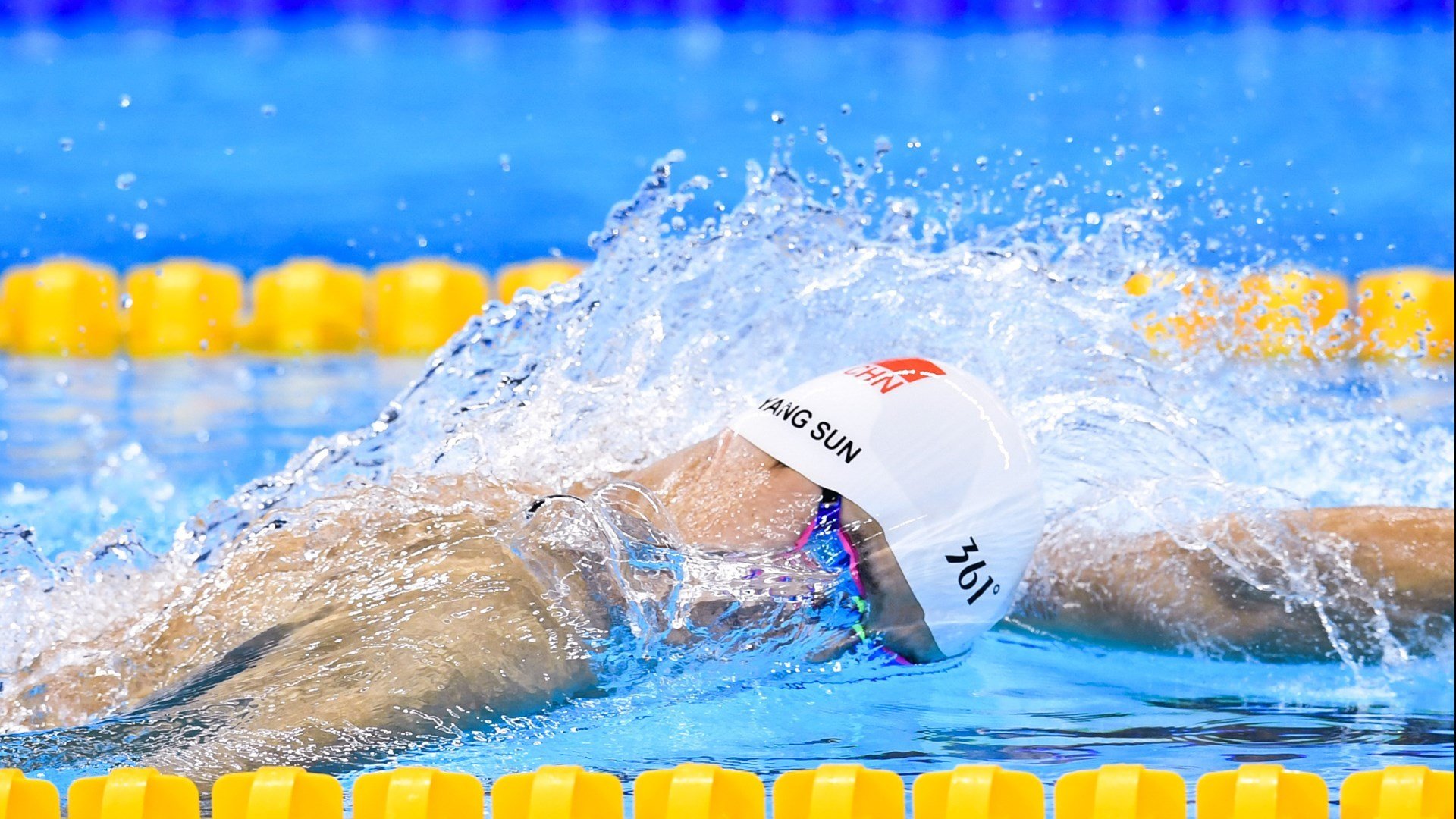 国际帆船赛圆满落幕 东道主队勇夺桂冠